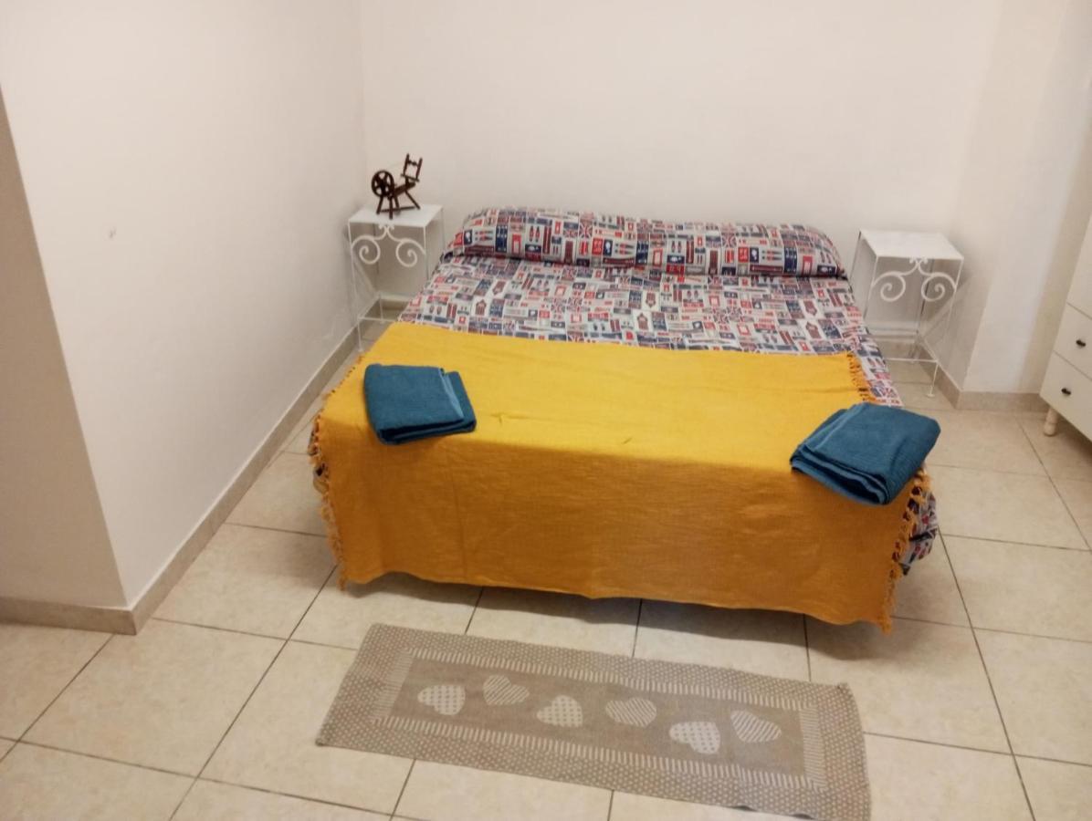 Via Romano Grottaglie Bagian luar foto